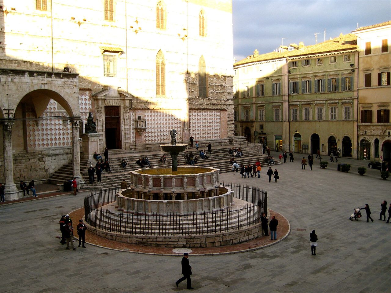 Perugia, Piazza IV Novembre con la Fontana Maggiore